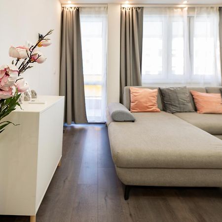 Rumbach 2022 Modern Apartment Budapest Exterior photo